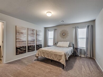 202 Starlight Dr, Shawnee, OK 74804 - photo 4