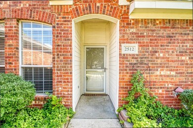 2512 Briar Forest Dr, Denton, TX 76210 - photo 4