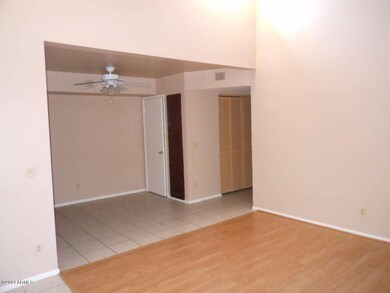 1075 E Chandler Blvd #210 - Large Living