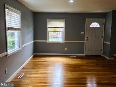 11 Terron Ct, Parkville, MD 21234 - photo 3