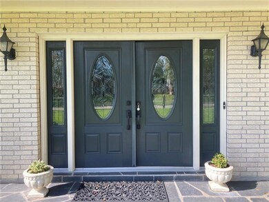 Welcoming front entry