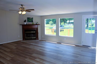 8156 W 480, Pryor, OK 74361 - photo 3