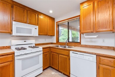 11417 3rd Place W unit A&B, Everett, WA 98204 - photo 6