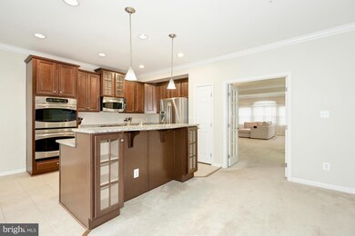 15099 Leicestershire St unit 71, Woodbridge, VA 22191 - photo 3