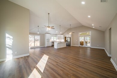 1735 Doerun Dr, Columbus, GA 31904 - photo 2