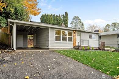 10050 12th Ave SW, Seattle, WA 98146 - photo 3