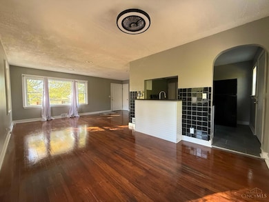 2340 Brokaw Ave, Cincinnati, OH 45225 - photo 5