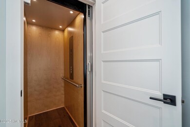 Elevator
