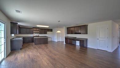 1150 - Breakfast 2 - Columbia C - Triple