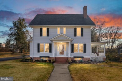 422 N Main St, Woodstock, VA 22664 - photo 2