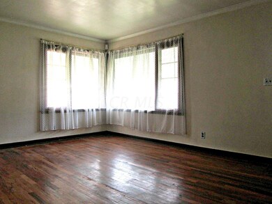 827 S. Waveryly St (4)