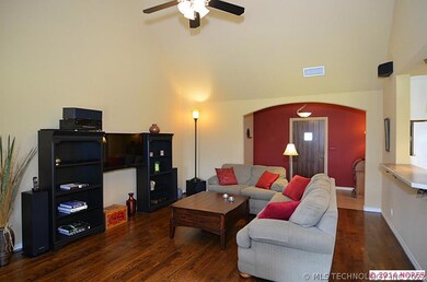 20235 E 37th Place S, Broken Arrow, OK 74014 - photo 7