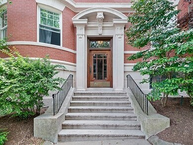 239 Rawson Rd unit 1, Brookline, MA 02445 - photo 2