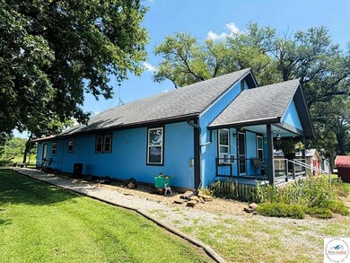 1112 NE 951 Rd, Calhoun, MO 65323 - photo 3