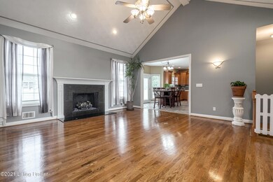 125 Nightsky Ct, Shepherdsville, KY 40165 - photo 3