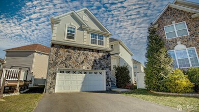 323 Morning Glory Dr, Monroe Township, NJ 08831 - photo 3