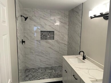 103 Lauralton St unit 10B, Lake Bluff, IL 60044 - photo 7