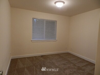 8013 Cirque Dr W, University Place, WA 98467 - photo 6