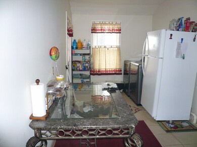 kitchen apt 1