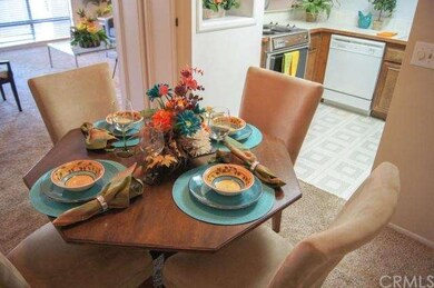 Dining room leads to bright kitchen!