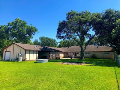 9800 County Road 190, Alvin, TX 77511 - photo 4