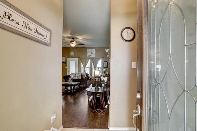 394 Henry St, Alvin, TX 77511 - photo 6