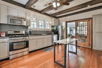 18 Allen St, Newburyport, MA 01950 - photo 4