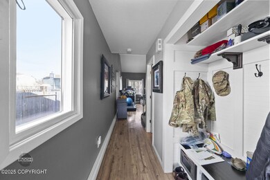 6-web-or-mls-3501 Nova Cir-6