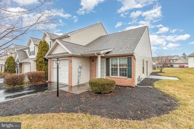 11 Tommy Ln, Enola, PA 17025 - photo 2