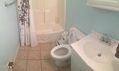 309 East Cherry, Nixa-09