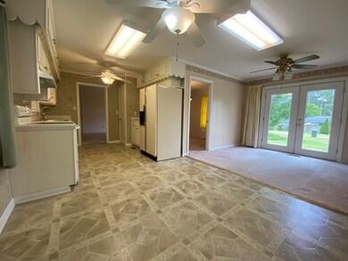 KITCHEN FROM BREAKFAST AREA