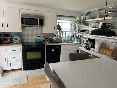 12 Edgehill Rd, Woburn, MA 01801 - photo 3