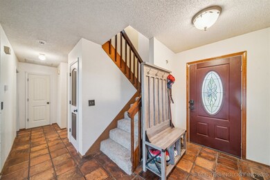 2719 S Gardenia Ave, Broken Arrow, OK 74012 - photo 3