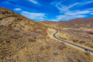 13_Aerial-View_1800x1200_3590932