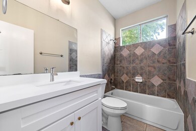 8015 Summer Trail Dr, Houston, TX 77040 - photo 6