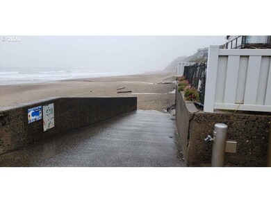 3000 SW Anchor Ave unit TL560, Lincoln City, OR 97367 - photo 5