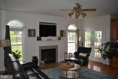 25 Karleys Way, Middletown, VA 22645 - photo 4