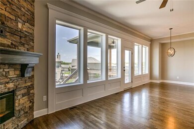 21013 Emerald St, Spring Hill, KS 66083 - photo 4