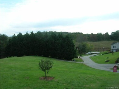 20 Kinsale Dr, Leicester, NC 28748 - photo 2