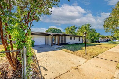 8008 Lazy Lane Rd, North Richland Hills, TX 76180 - photo 2