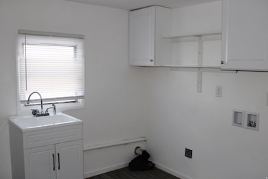 465 S 200 W, Price, UT 84501 - photo 4