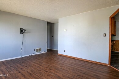 601 Minnesota Avenue - MLS Size-9