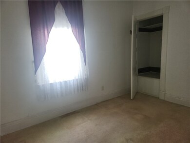 202 Mckinley Ave, Vandergrift, PA 15690 - photo 7