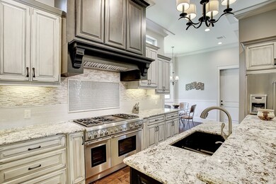 1435 Hewitt Dr, Houston, TX 77018 - photo 4