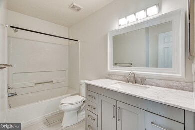 14007A Grumble Jones Ct, Centreville, VA 20121 - photo 3