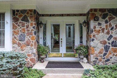 42 Primrose Cir, Princeton, NJ 08540 - photo 3