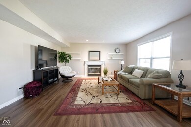 10170 Touchstone Dr, Fishers, IN 46038 - photo 4