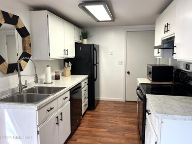 92 Thimbleberry Rd, Ballston Spa, NY 12020 - photo 3