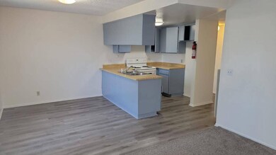 1635 First St unit C, Simi Valley, CA 93065 - photo 2