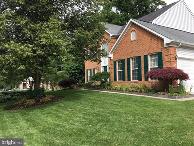 5800 Huckburn Ct, Laurel, MD 20707 - photo 2